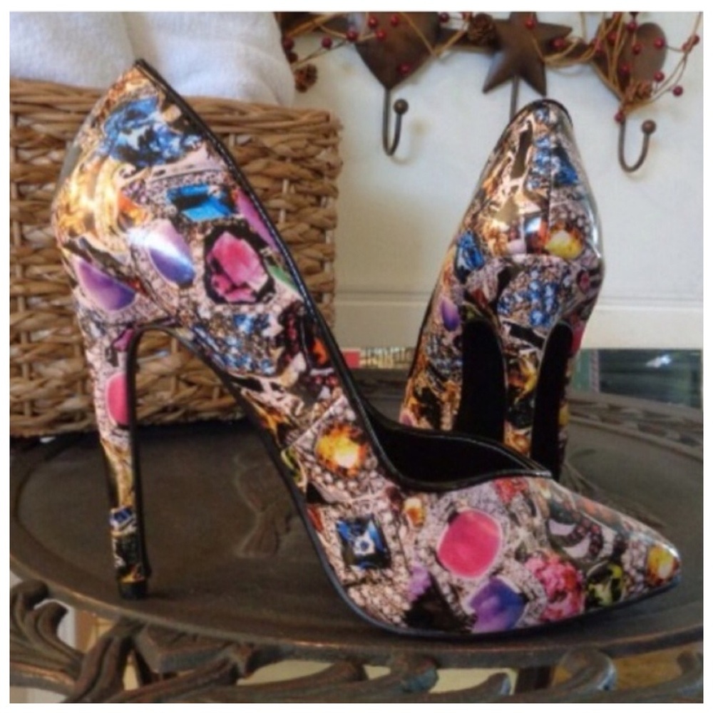 Pink Multi Gem Tattoo Pump Heel Pointy Toe Shoe Size 6.5 Last Pair…